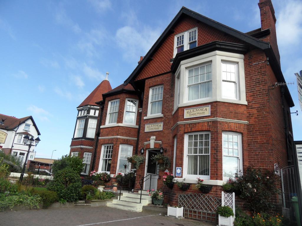 Glenora Guest House Whitby Extérieur photo