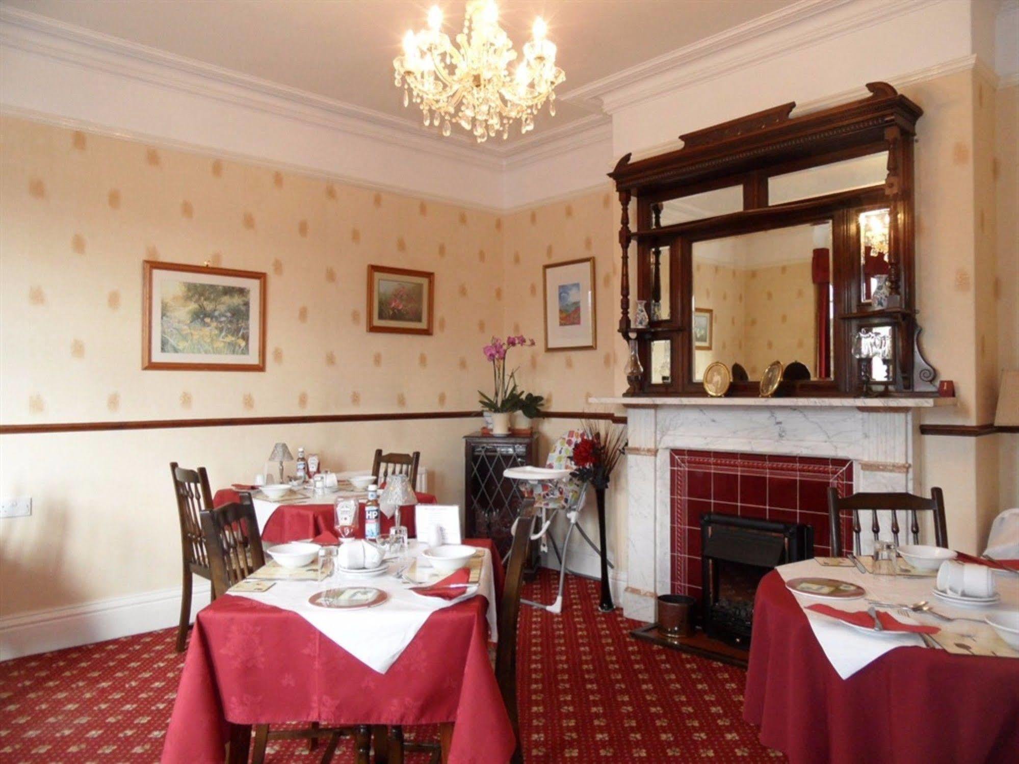 Glenora Guest House Whitby Extérieur photo