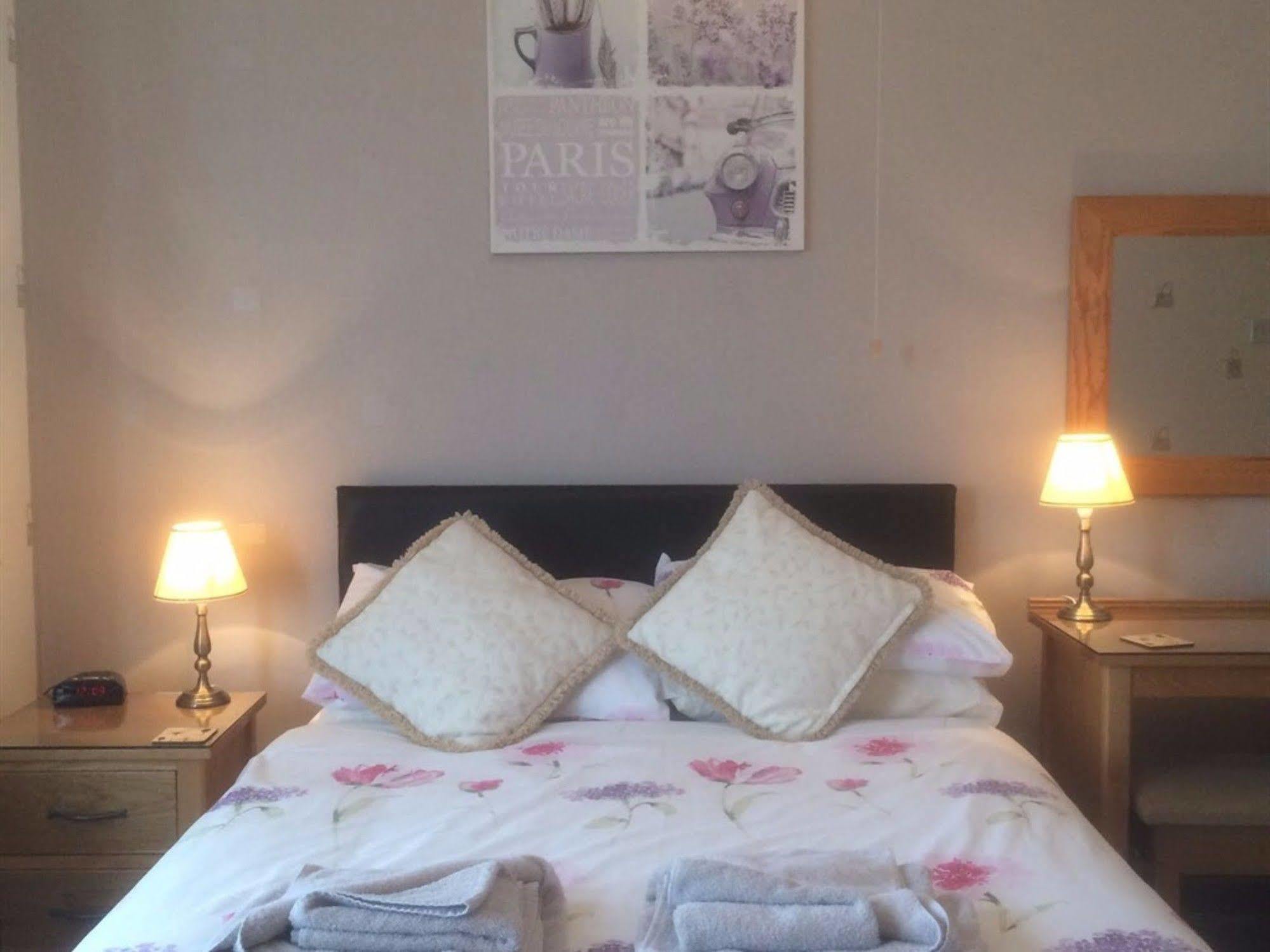Glenora Guest House Whitby Extérieur photo