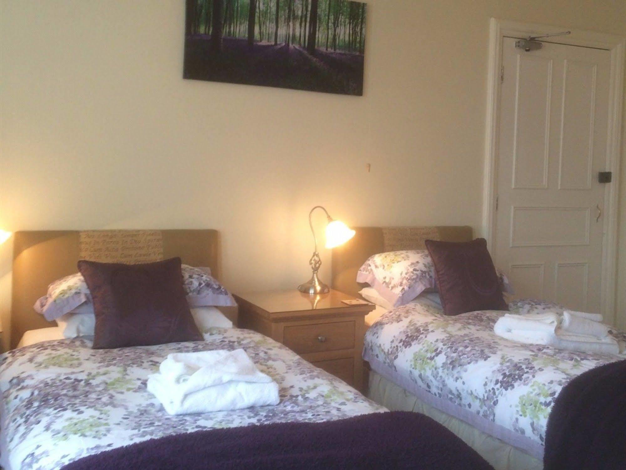Glenora Guest House Whitby Extérieur photo